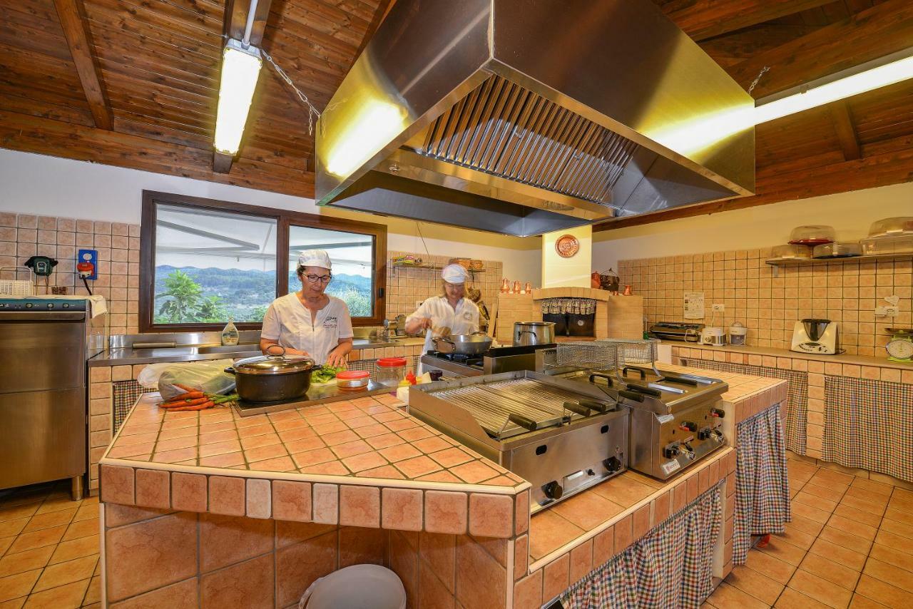 Parco Dei Limoni Guest House Пешичи Екстериор снимка