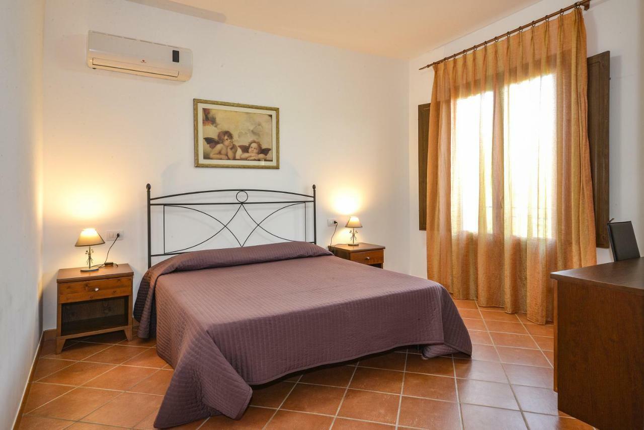Parco Dei Limoni Guest House Пешичи Екстериор снимка